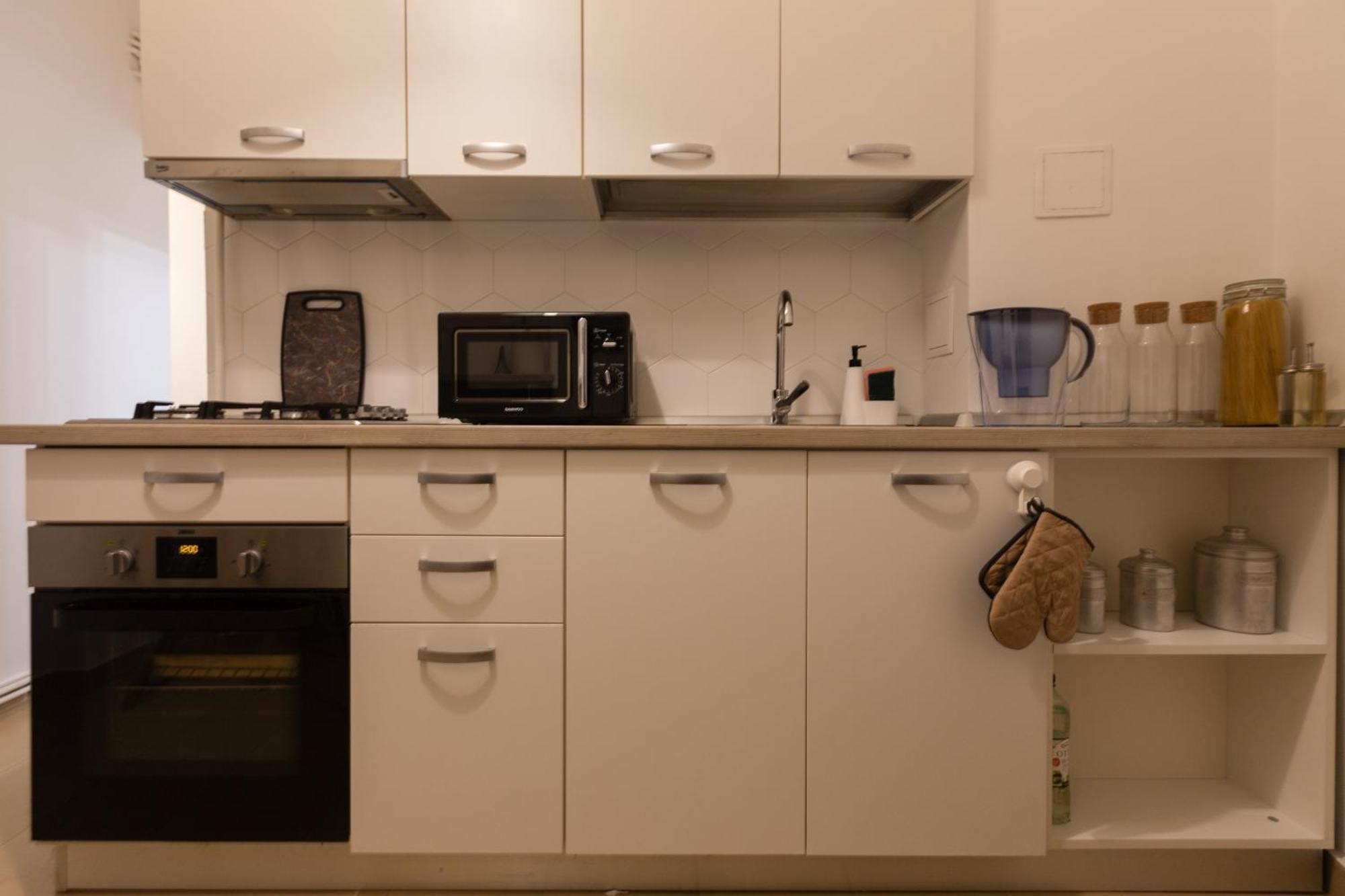Ultracentral Hong Kong 3 Bdrm Apartment Bucarest Exterior foto