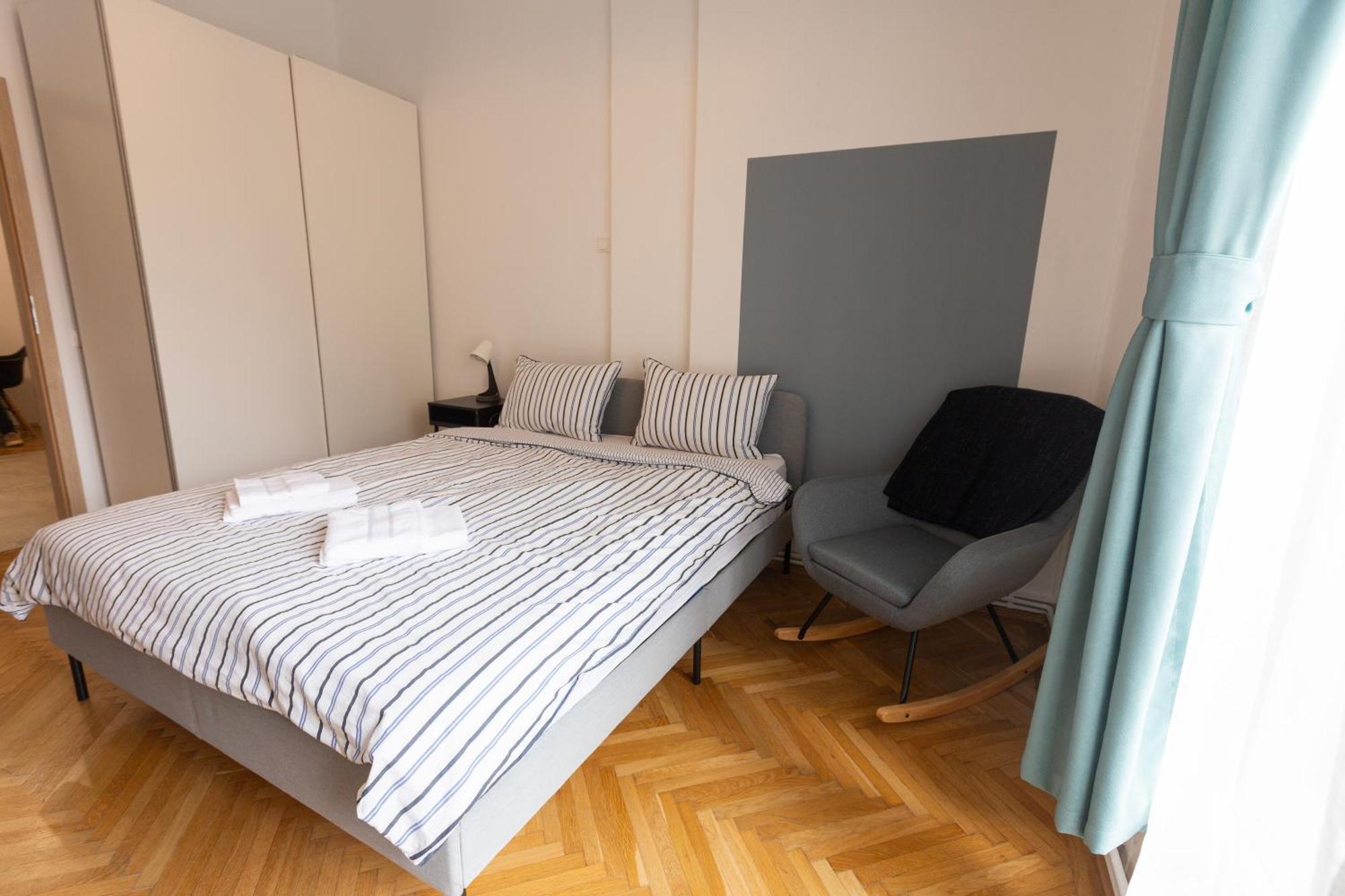 Ultracentral Hong Kong 3 Bdrm Apartment Bucarest Exterior foto